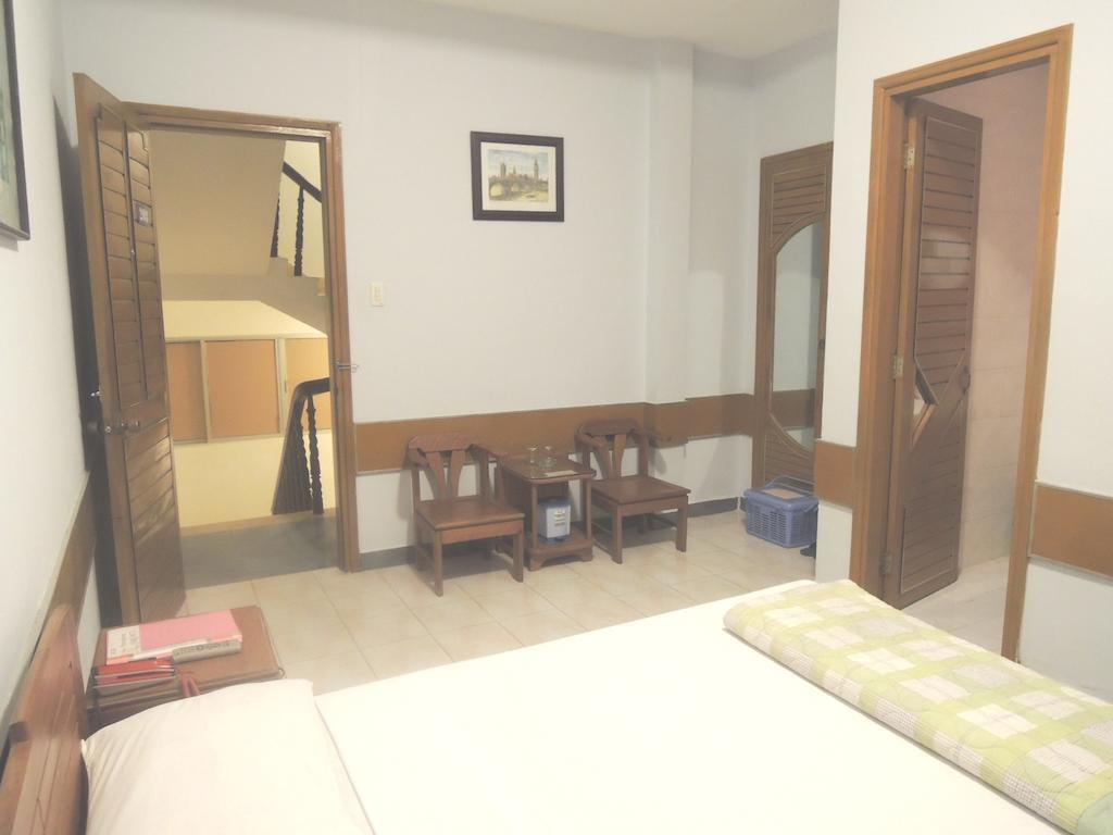 Phoenix Hotel Хюе Екстер'єр фото