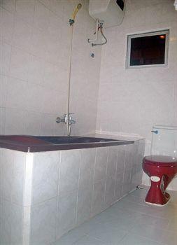 Phoenix Hotel Хюе Екстер'єр фото