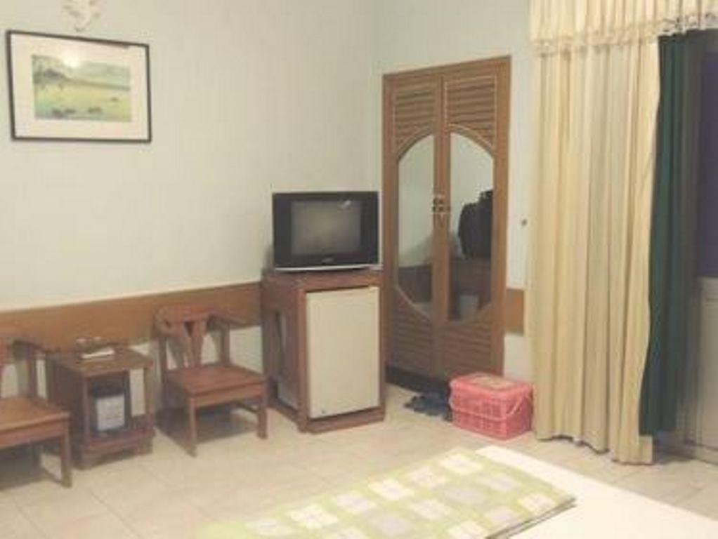 Phoenix Hotel Хюе Екстер'єр фото